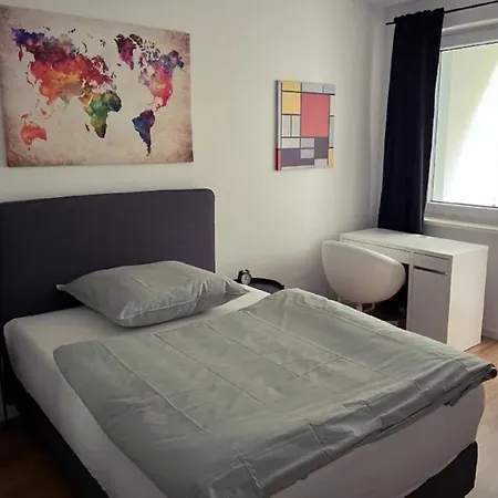 Holiday home Amazing With Balcony Mainz